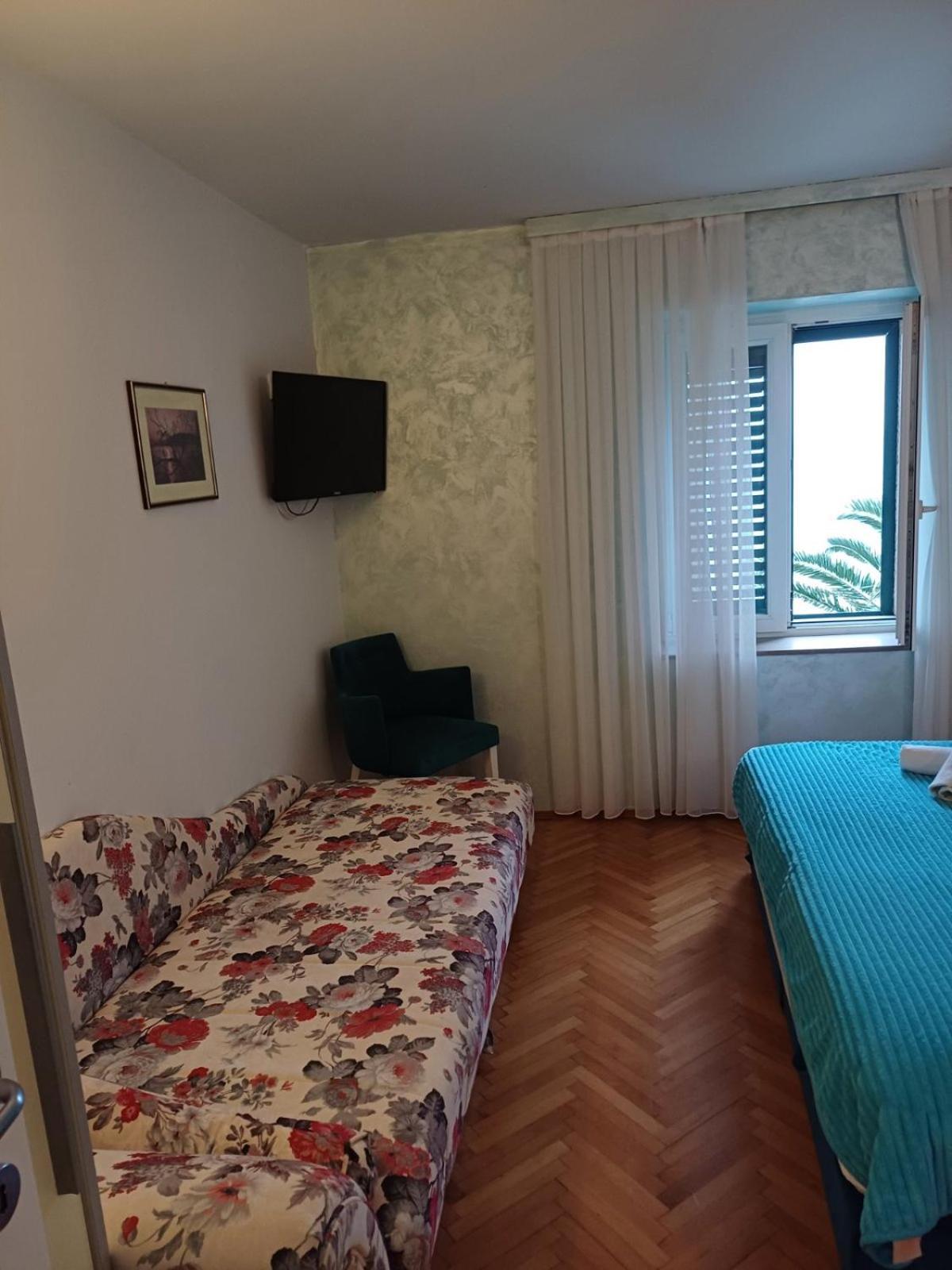 Apartments Adria Petrovac Exterior photo