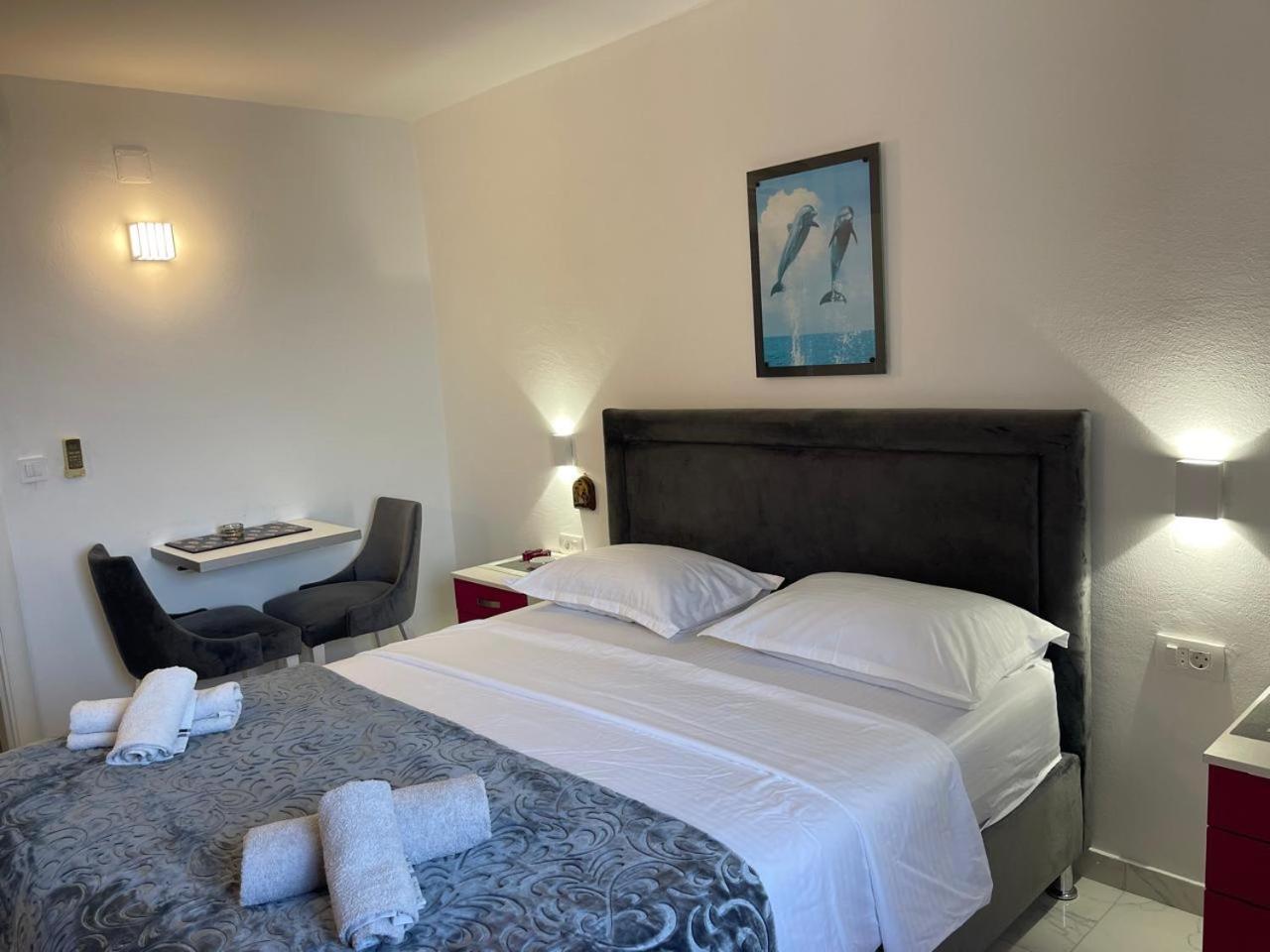 Apartments Adria Petrovac Exterior photo