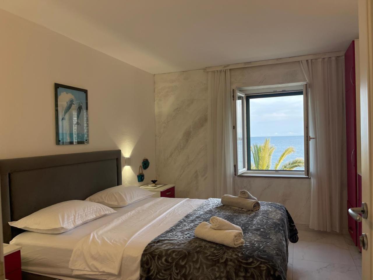 Apartments Adria Petrovac Exterior photo