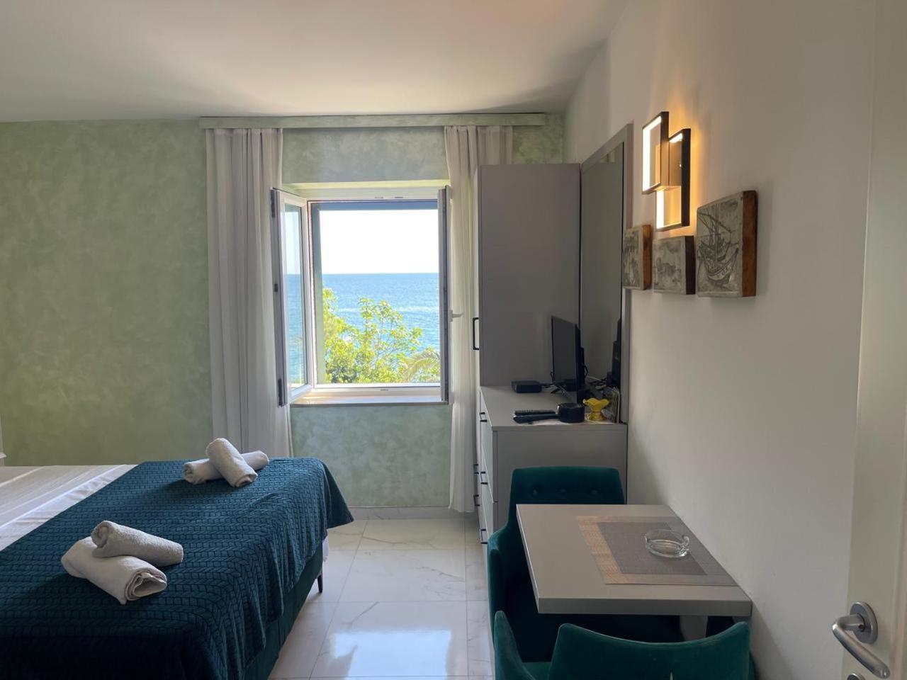 Apartments Adria Petrovac Exterior photo