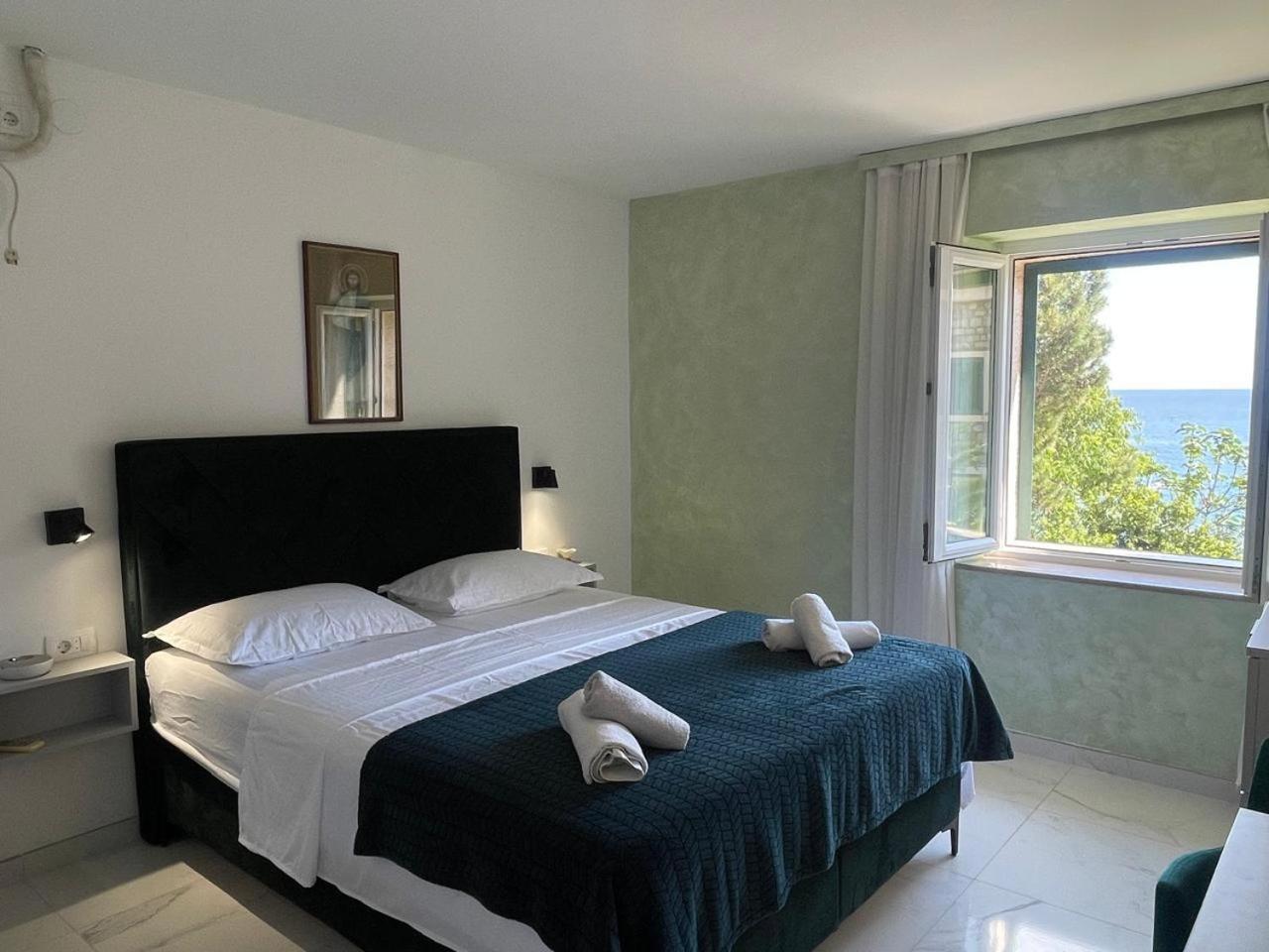 Apartments Adria Petrovac Exterior photo