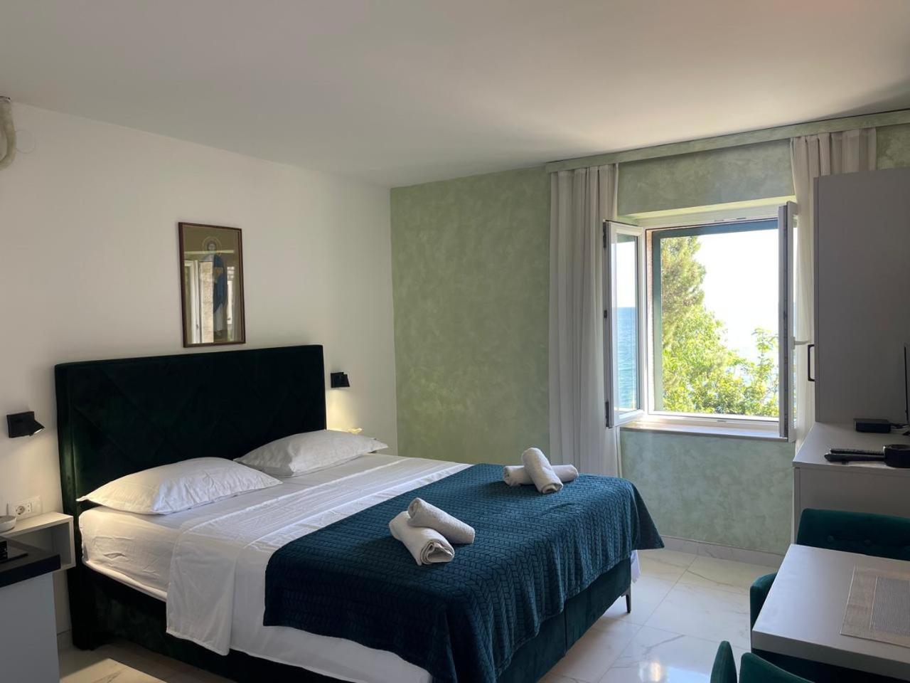 Apartments Adria Petrovac Exterior photo